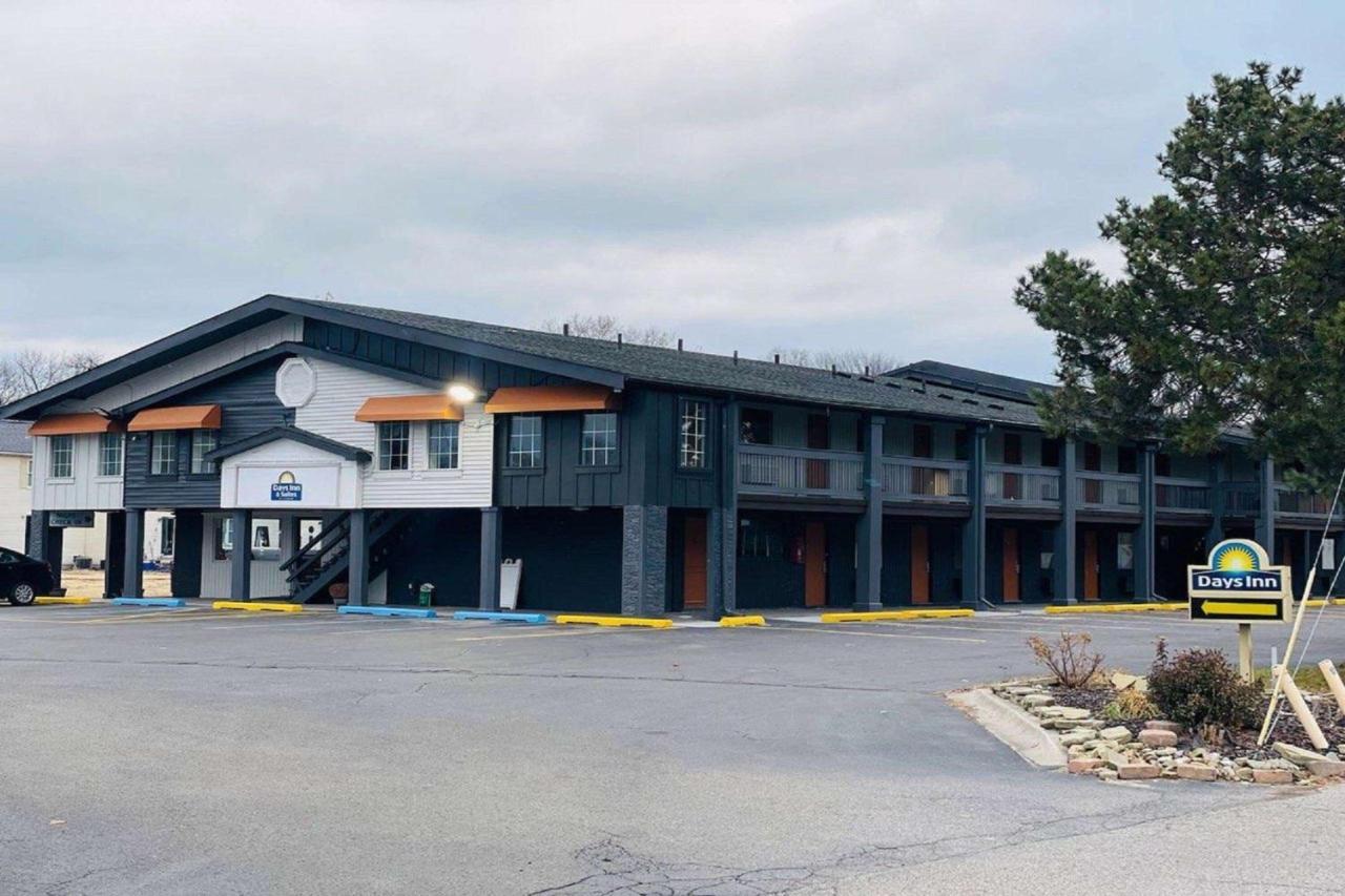 Days Inn And Suites By Wyndham Port Huron Exteriör bild