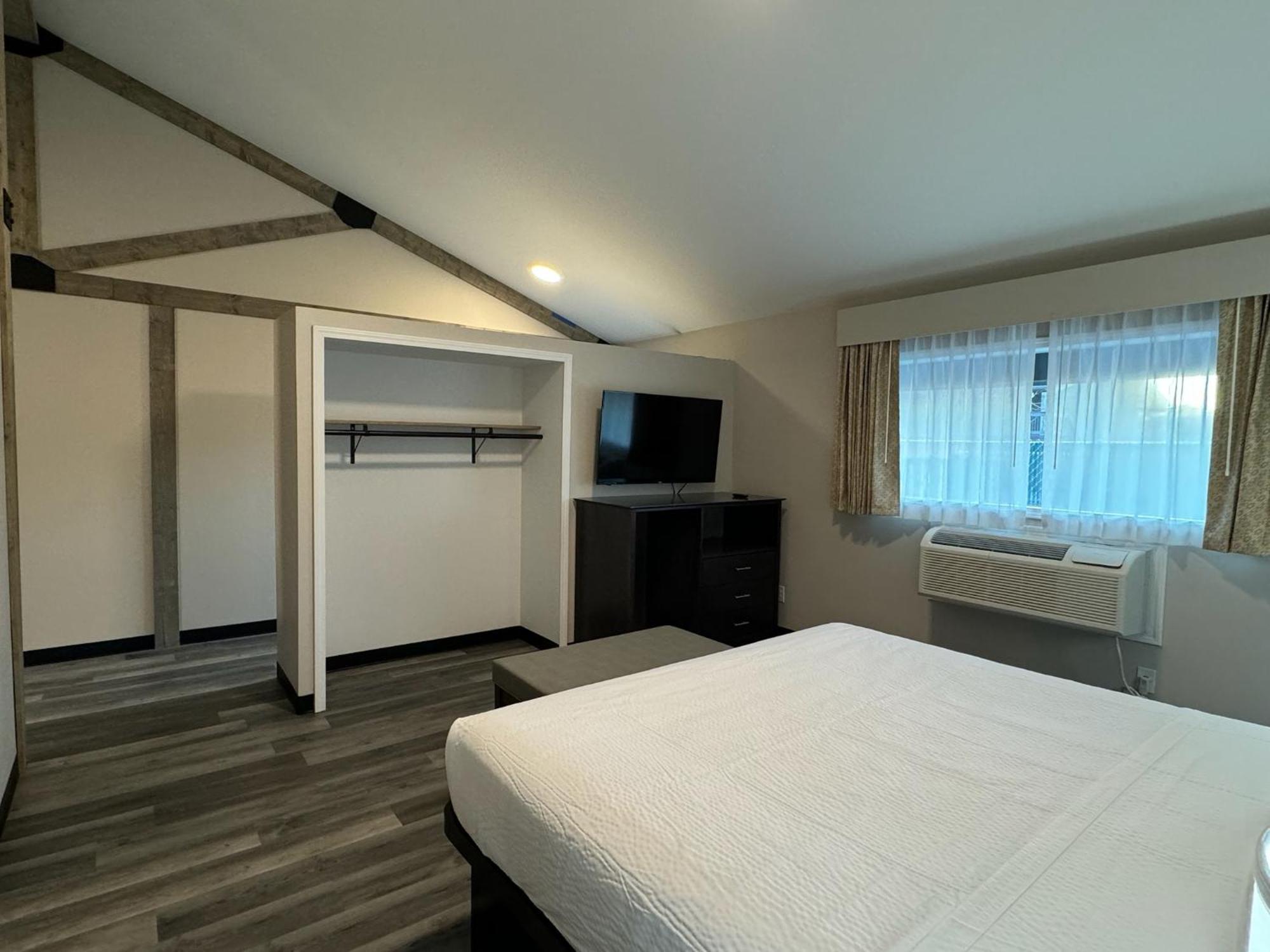 Days Inn And Suites By Wyndham Port Huron Exteriör bild