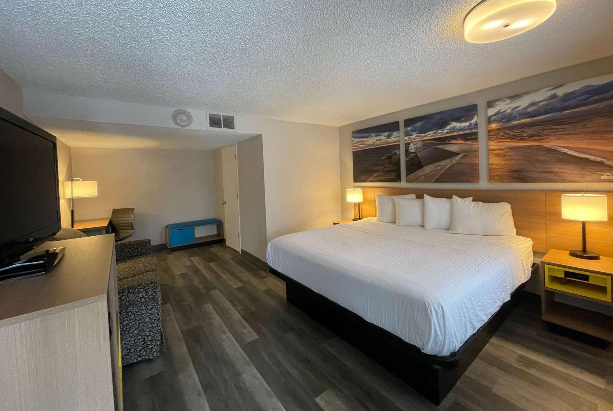 Days Inn And Suites By Wyndham Port Huron Exteriör bild